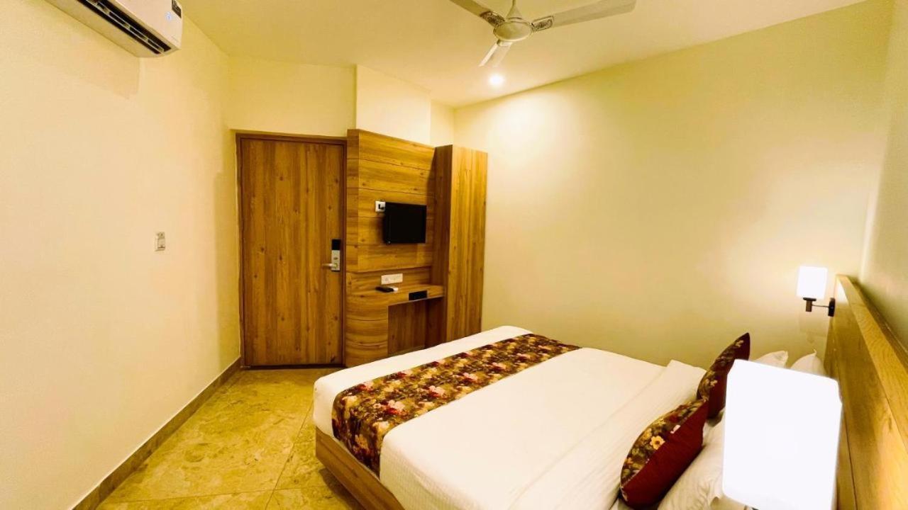 Hotel Amantran Inn Udaipur Exteriör bild