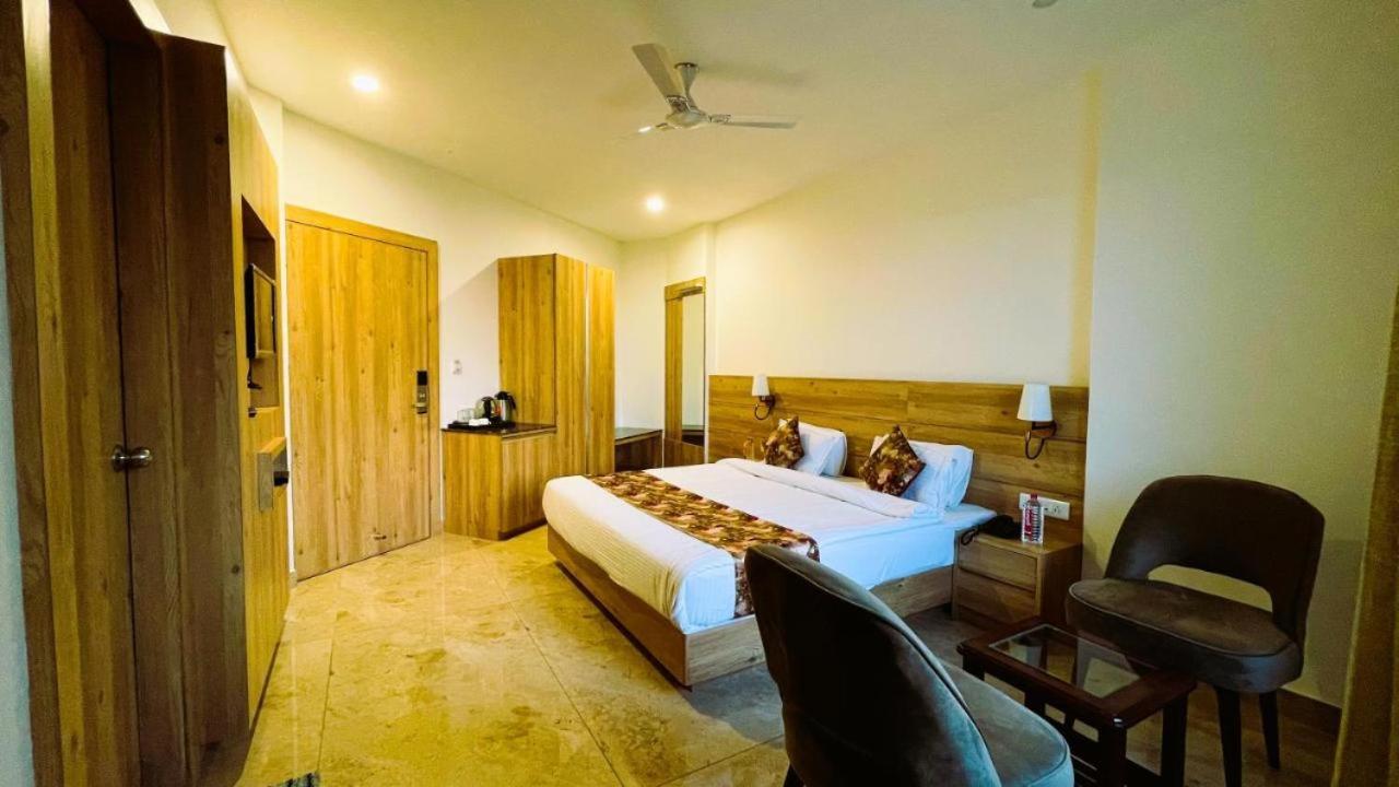 Hotel Amantran Inn Udaipur Exteriör bild