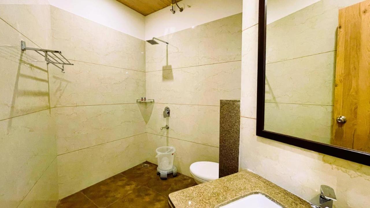 Hotel Amantran Inn Udaipur Exteriör bild