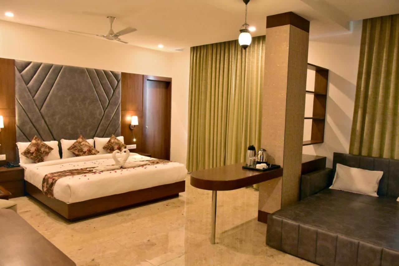 Hotel Amantran Inn Udaipur Exteriör bild