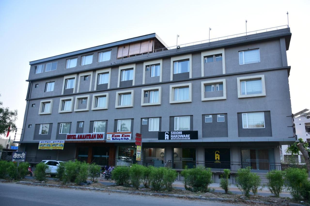 Hotel Amantran Inn Udaipur Exteriör bild