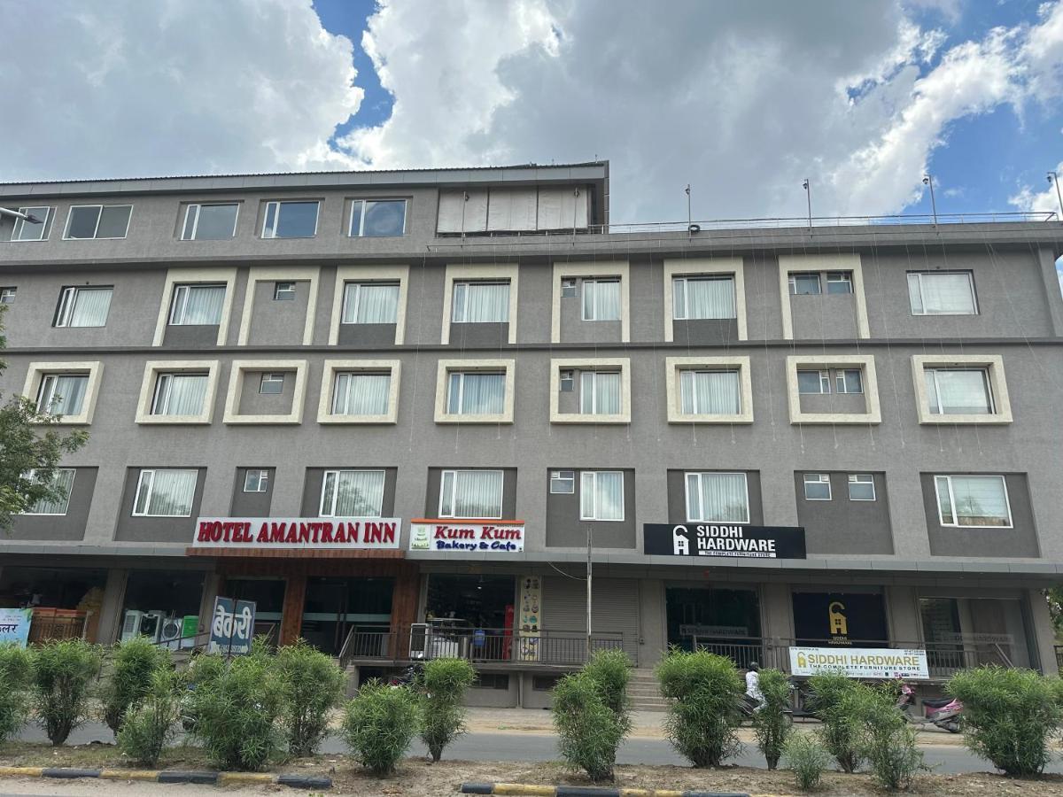 Hotel Amantran Inn Udaipur Exteriör bild