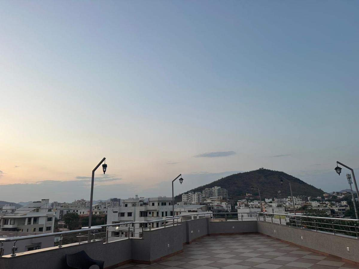 Hotel Amantran Inn Udaipur Exteriör bild